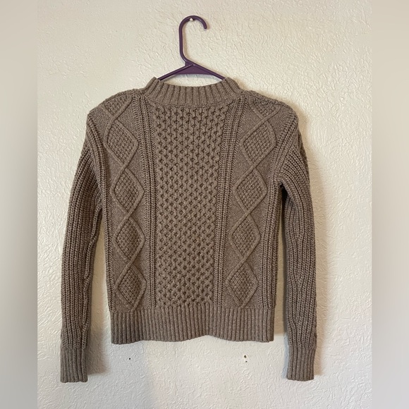 Cable knit sweater from Banana Republic - Picture 7 of 7